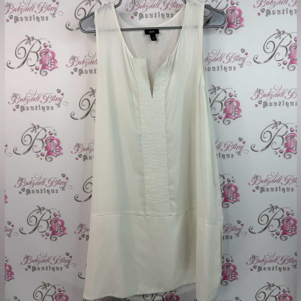 Massimo long shirt or mini dress Vneck flowy lightweight White Sleeveless Top